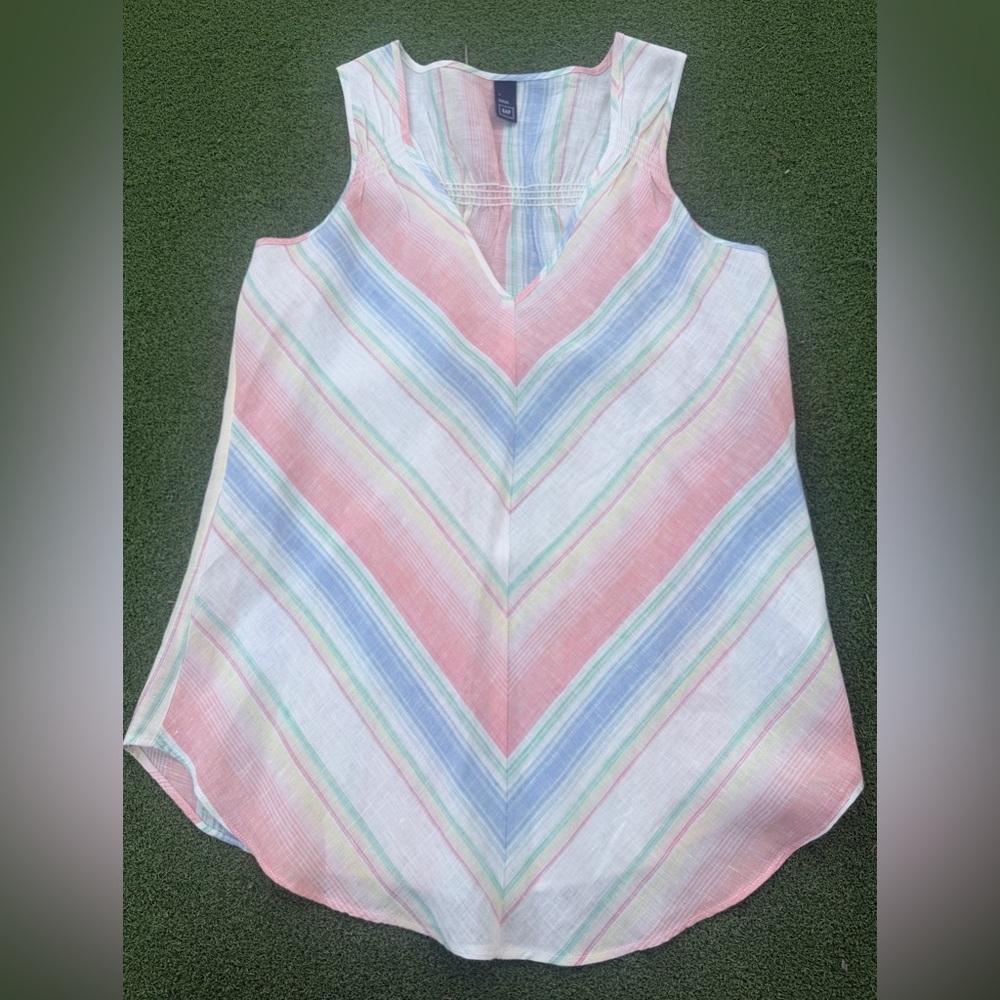 GAP Pastel Striped Sleeveless V-Neck Linen Top